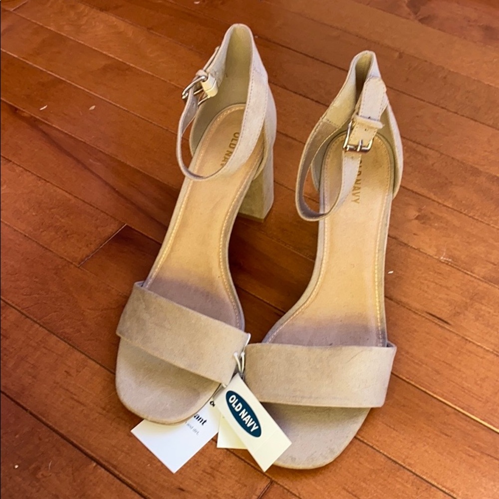 Brand new Old Navy high heels